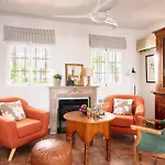Bright House With Patio By Conference Centre * Granada