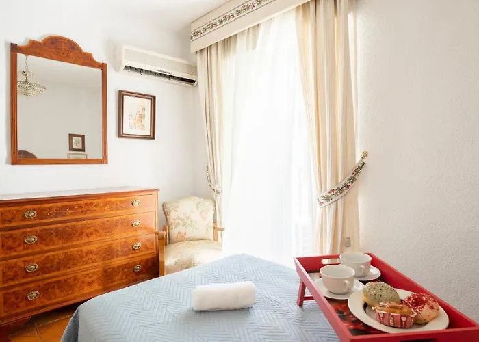 Bright House With Patio By Conference Centre * 그라나다